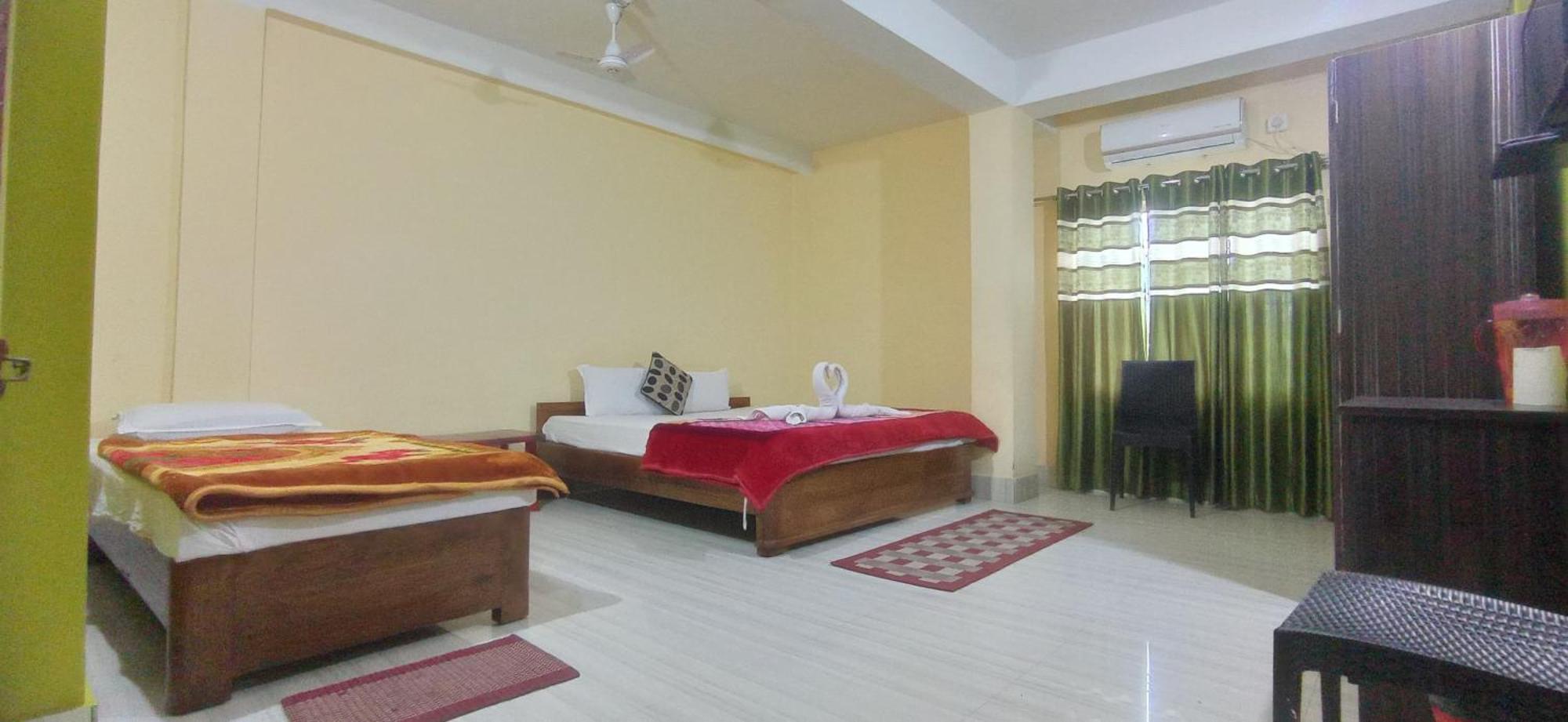 Hotel Kaziranga Holidays Екстер'єр фото